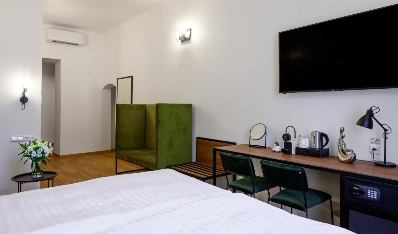 Garden Court Hotell