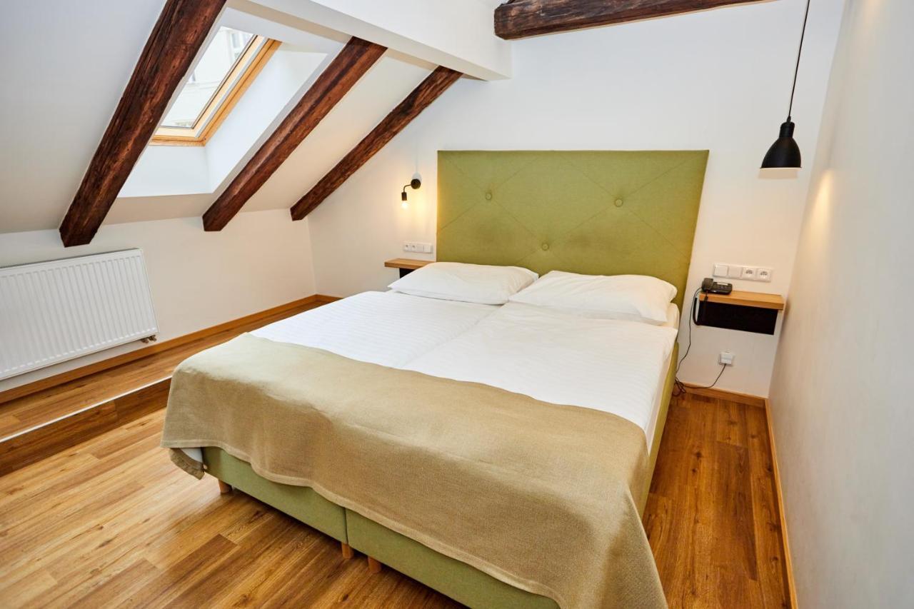 Garden Court Hotell Prag